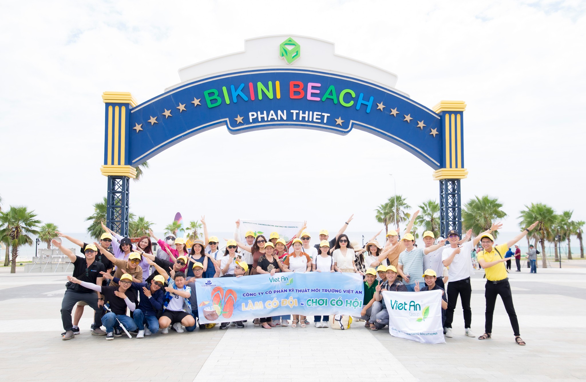 Việt An tổ chứcTeamBuilding lần 3 tại Mũi Né – Phan Thiết cho nhân viên