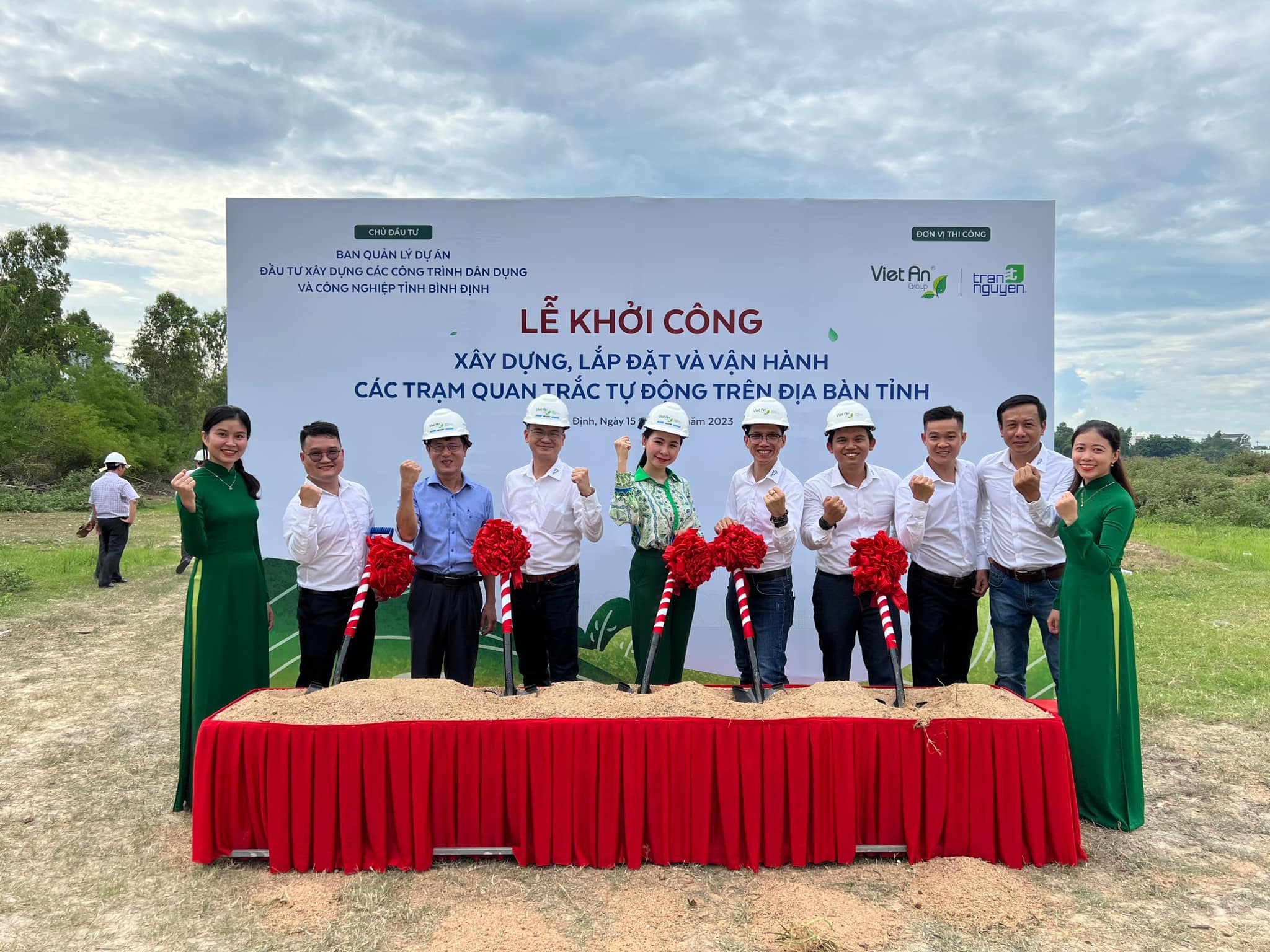 Groundbreaking ceremony for the project to install an environmental monitoring system in Binh Dinh province