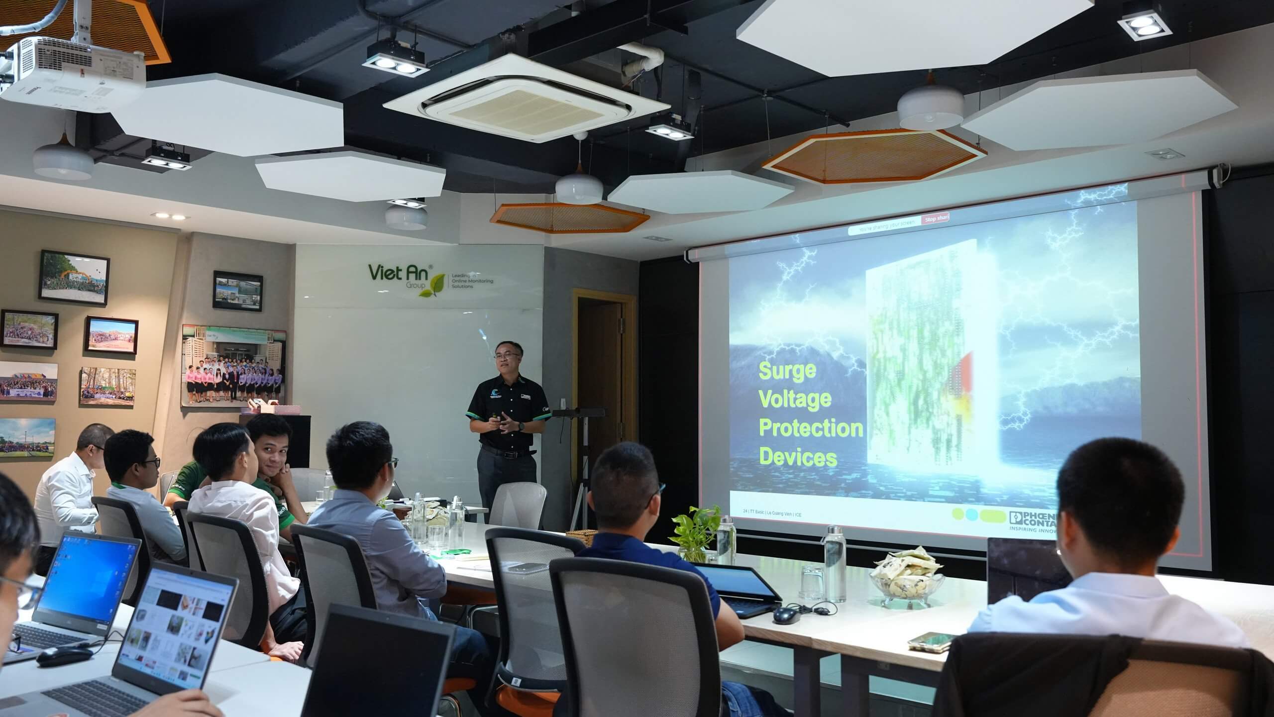 Viet An Enviro Organizes Advanced Training on Lightning Protection for Monitoring Stations