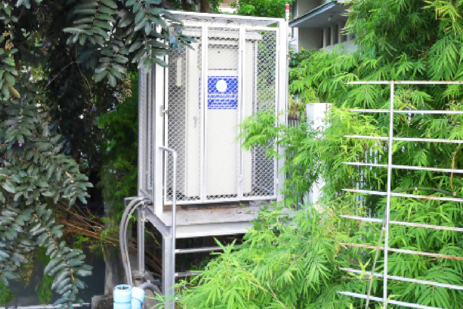 Quan trắc chất lượng nước sông ở Bangkok